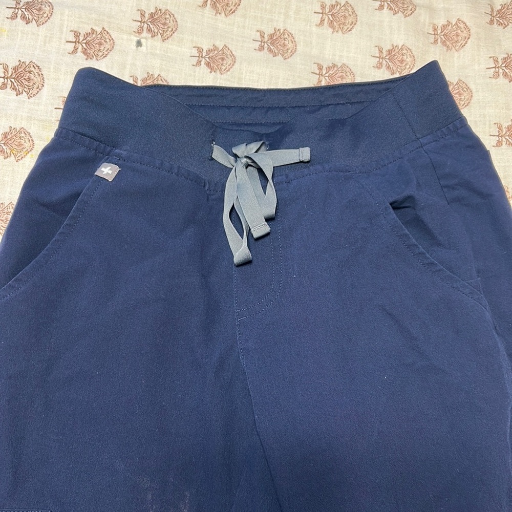 Figs joggers scrubs